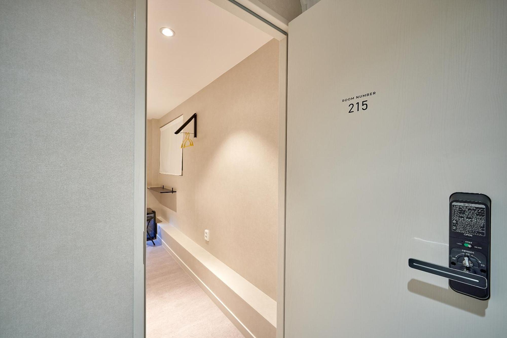 Hotel Life In Euljiro Seoul Exterior foto